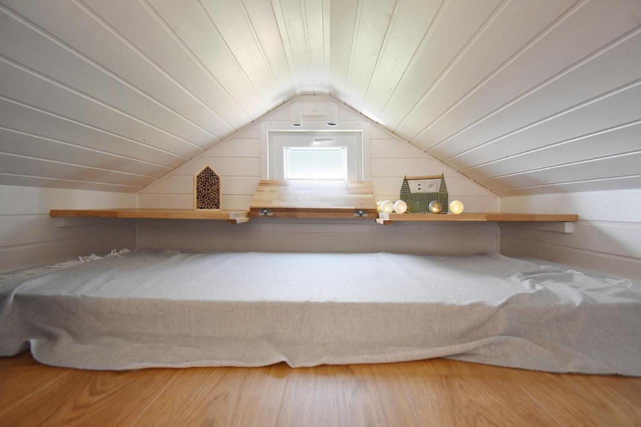 Dadaj Park - Tiny House Villa Biskupiec  Eksteriør bilde